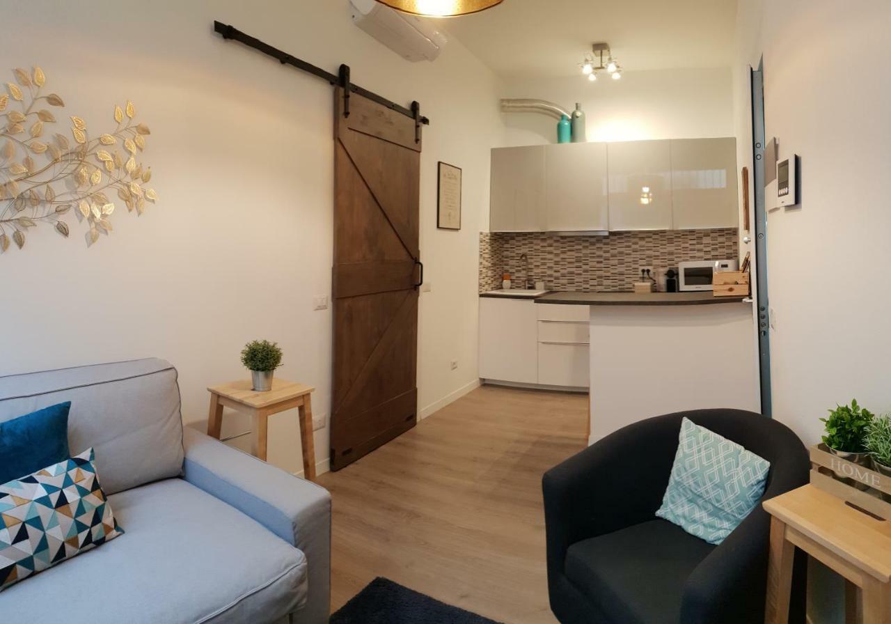 M.H.S. Appartement Milaan Buitenkant foto