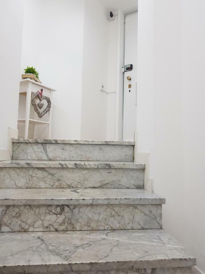 M.H.S. Appartement Milaan Buitenkant foto