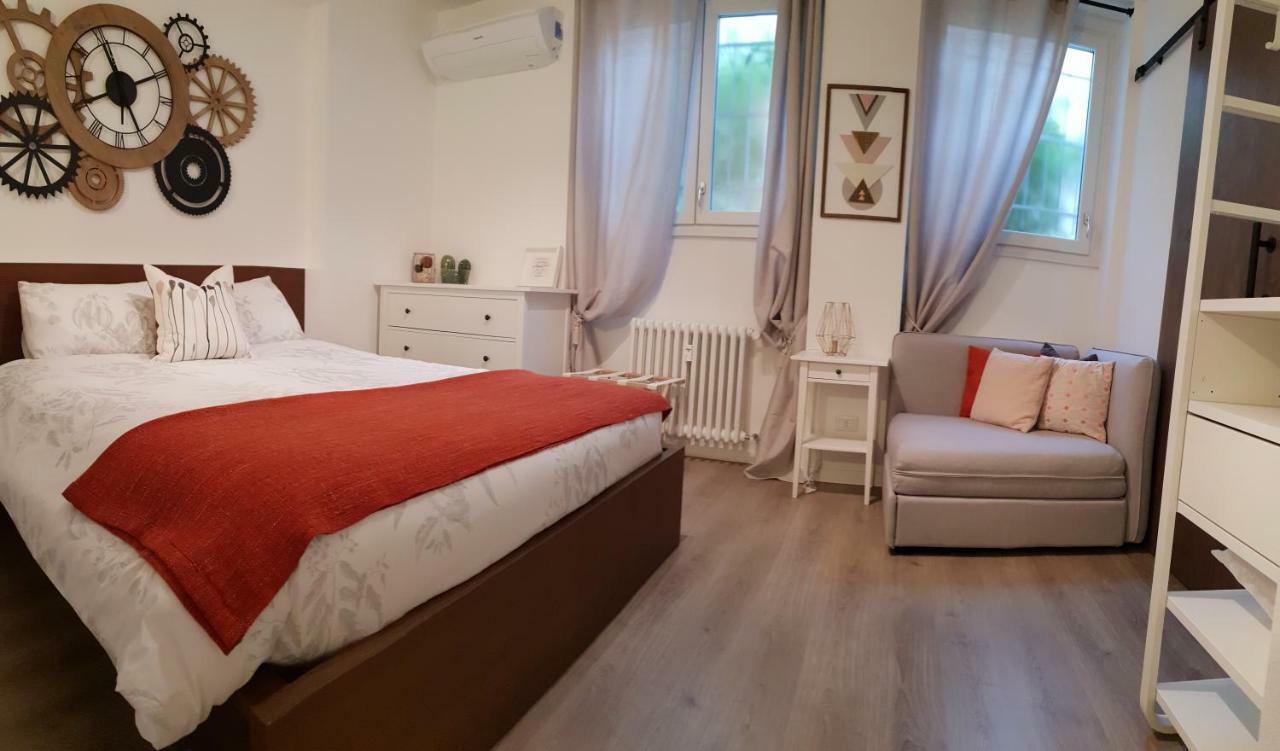 M.H.S. Appartement Milaan Buitenkant foto
